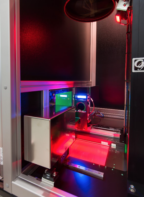 Machine vision system in automated manufacturing cell