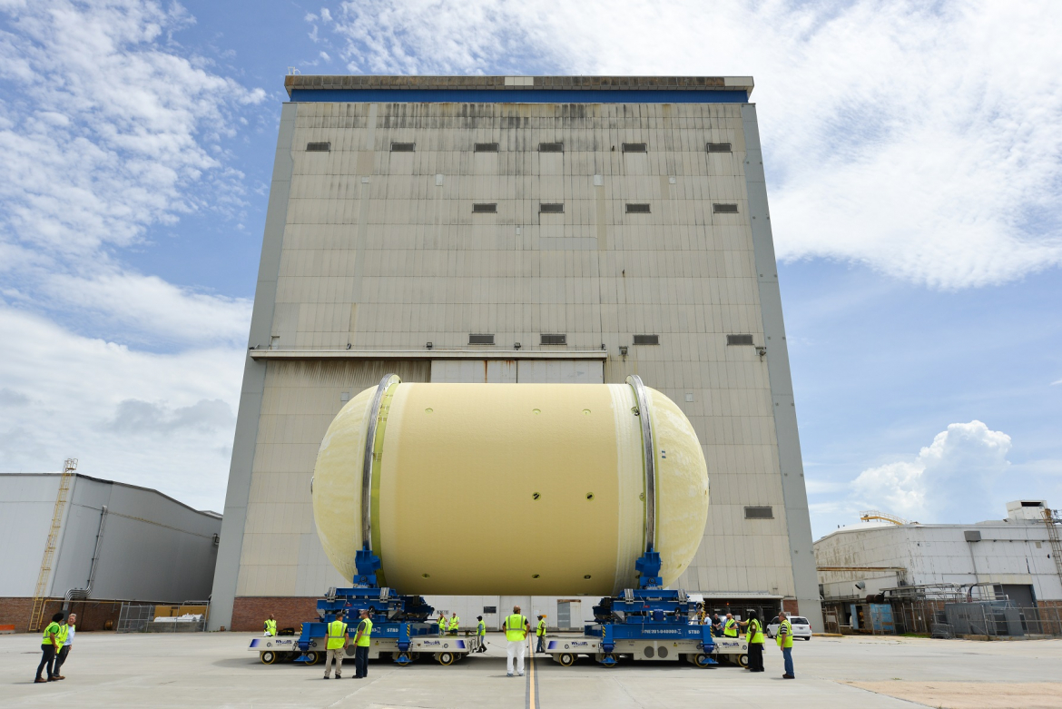 NASA Artemis Liquid oxygen (LOX) tank for Core Stage