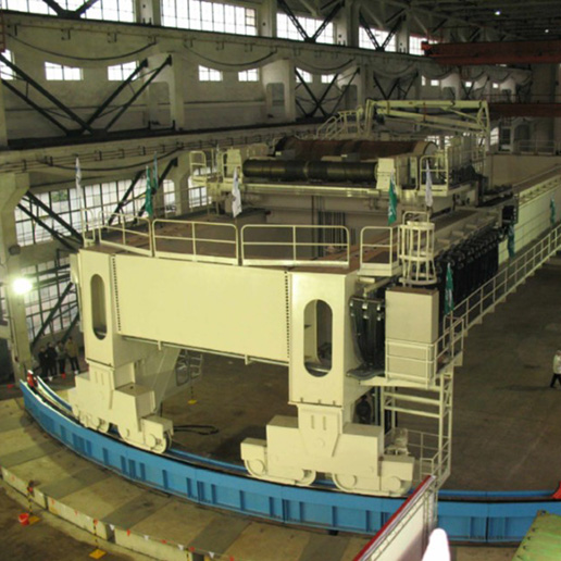 Polar crane at nuclear facility