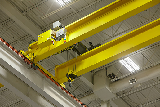 bridge crane with anti-sway crane controls